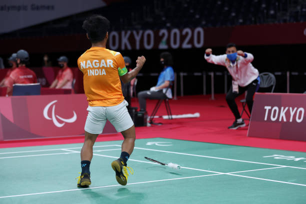 從單打到雙打：羽毛球選手如何快速適應新邊界規(guī)則？