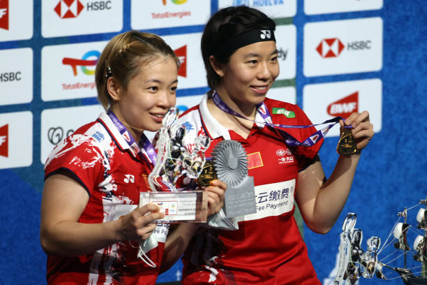 從握拍到扣殺！小學(xué)生羽毛球教學(xué)視頻全集完整版