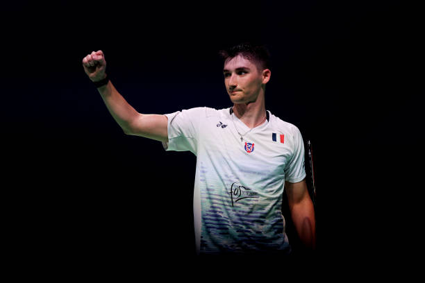 揮拍間的友誼：我和好朋友打羽毛球的故事