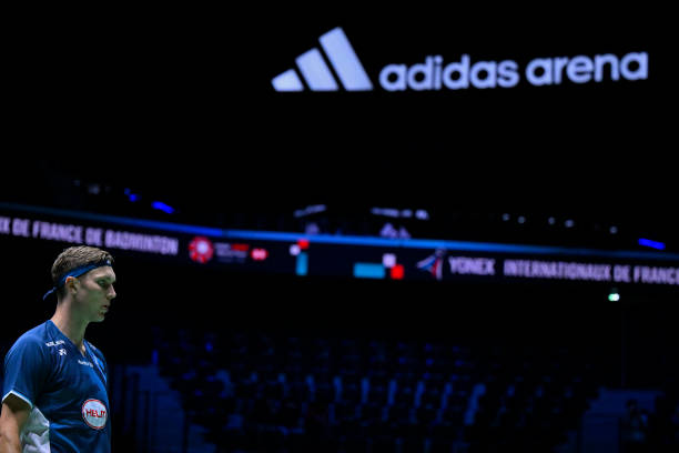 如何快速辨別Victor羽毛球拍型號(hào)？新手必看！