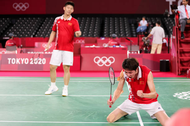 羽毛球場地維護與保養(yǎng)的注意事項