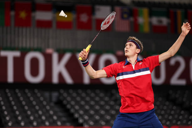 握拍不對，打球白費(fèi)！羽毛球正確握拍指南