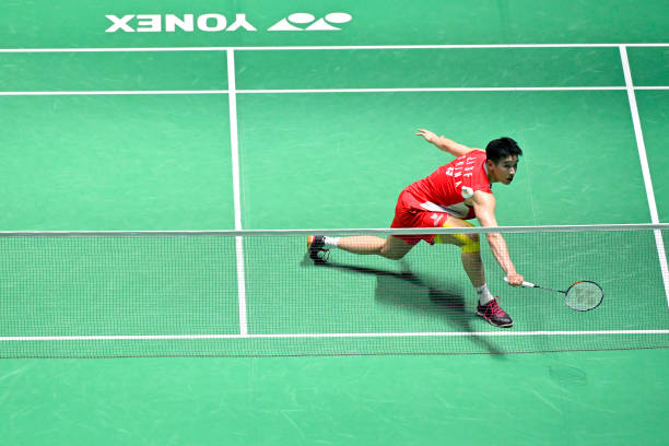 羽毛球體能訓(xùn)練圖解：增強(qiáng)爆發(fā)力與耐力的關(guān)鍵練習(xí)