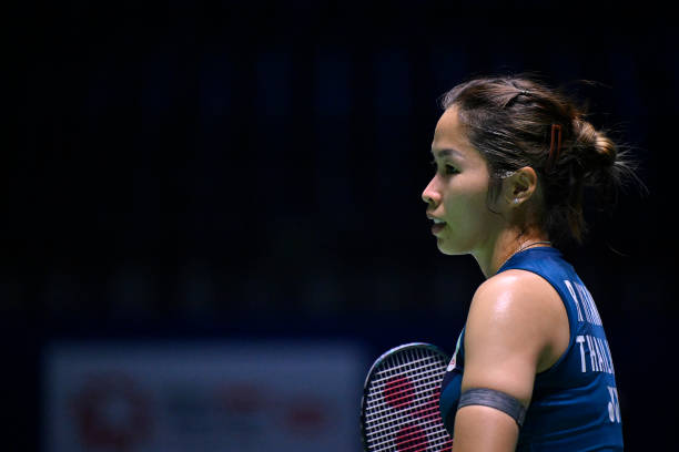 羽毛球高遠(yuǎn)球發(fā)球：動(dòng)作要領(lǐng)與常見錯(cuò)誤糾正