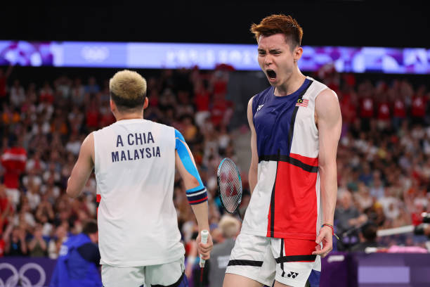 羽毛球技術(shù)提升關(guān)鍵：如何找準(zhǔn)球拍最佳擊球位置？