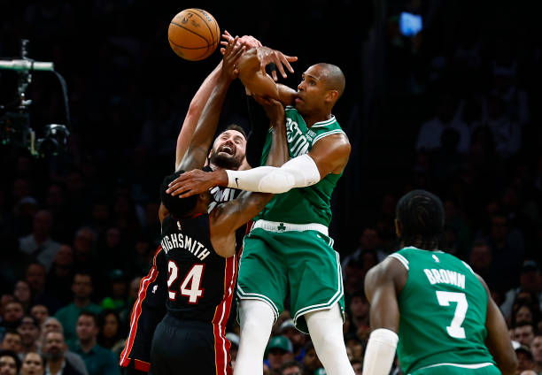 NBA歷史經(jīng)典戰(zhàn)役回顧：虎撲網(wǎng)友熱評(píng)