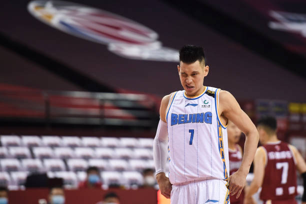 籃球場尺寸與標(biāo)記:圖解助你快速掌握場地布局