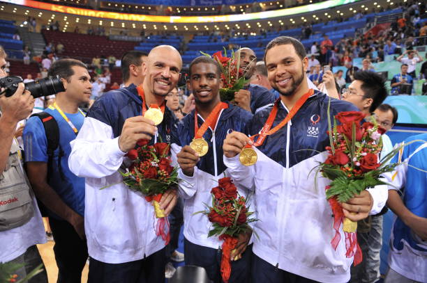 現(xiàn)役球員中，誰(shuí)最有可能復(fù)刻罰球線扣籃的經(jīng)典？