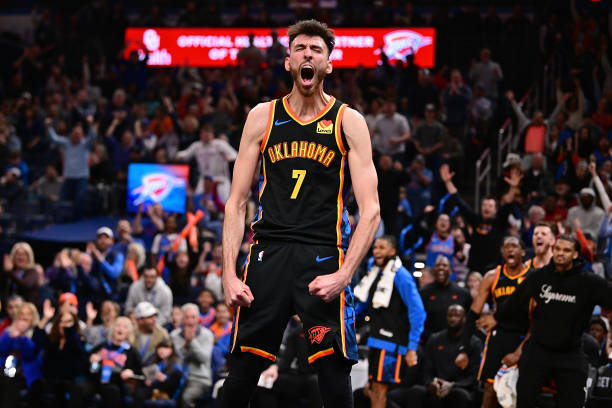 巔峰對(duì)決！CBA總決賽CCTV5現(xiàn)場(chǎng)直播，誰(shuí)將問(wèn)鼎？