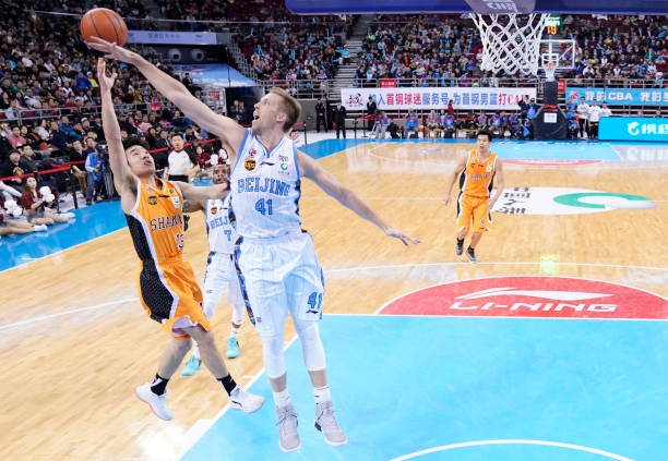 夏季聯(lián)賽落幕，球隊新陣容初顯雛形