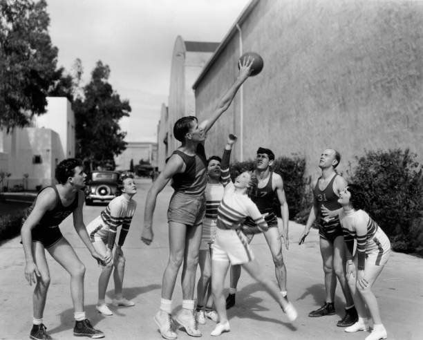 今日賽果：快船三分雨澆滅熱火，倫納德喬治合砍60分