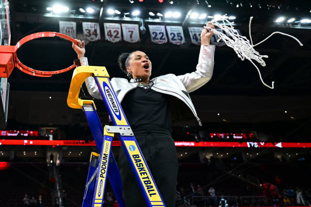 企鵝直播騰訊體育NBA專區(qū)：賽程安排與賽事回顧