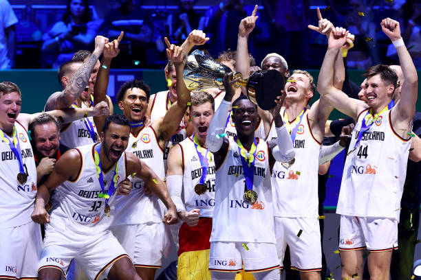 喬丹訓(xùn)練視頻揭秘，成功背后的汗水與堅持