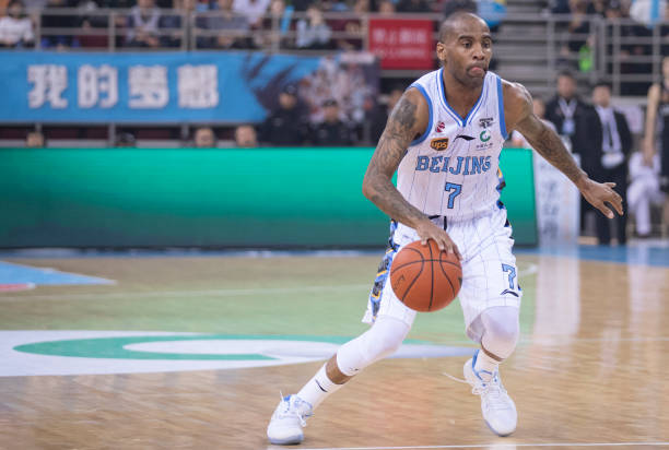 免費觀看NBA：勇士對陣灰熊高清直播，精彩比賽不容錯過