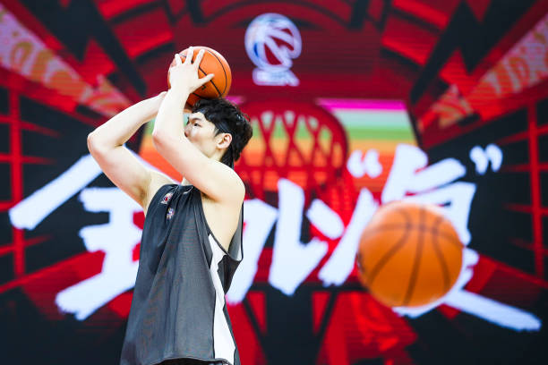 讀研之路：NBA球員退役后的學(xué)術(shù)轉(zhuǎn)型