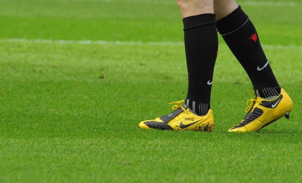 籃球裁判必讀：準確判罰罰球區(qū)違規(guī)的關(guān)鍵尺寸