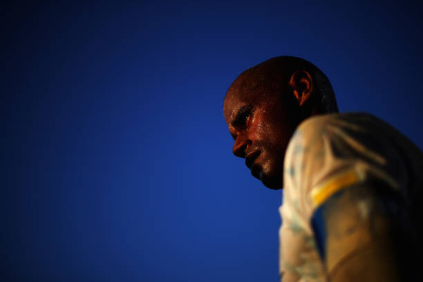 里昂vs馬賽：法甲德比戰(zhàn)，專家比分預測與深度解析