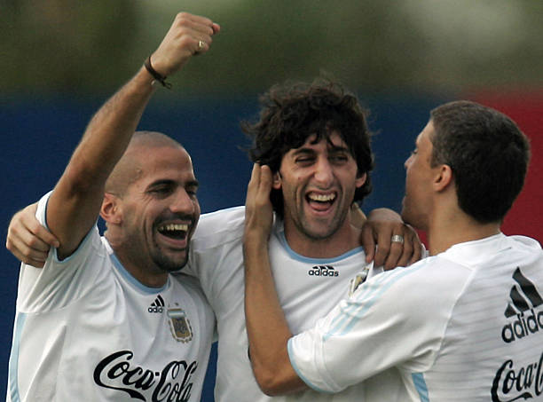 建一個(gè)標(biāo)準(zhǔn)五人制足球場(chǎng)需要投入多少資金？