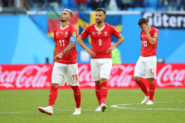 從曼聯(lián)到巴薩：海因策與梅西的足球軌跡交織