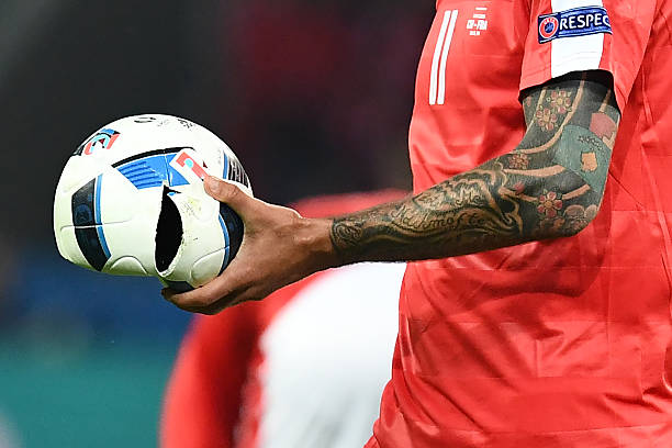 球星舞臺：歐冠杯與歐洲杯對球員職業(yè)生涯的意義