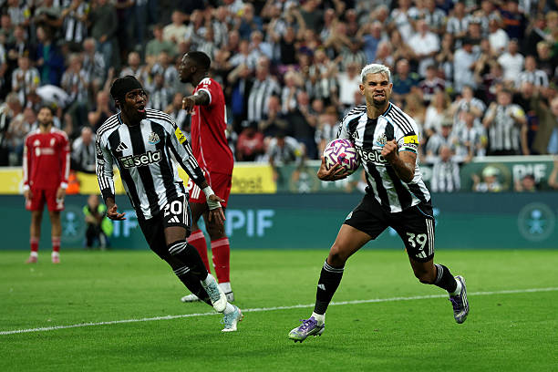 小因扎吉封神之戰(zhàn)！國(guó)米2-0完勝拜仁，戰(zhàn)術(shù)完克德甲霸主