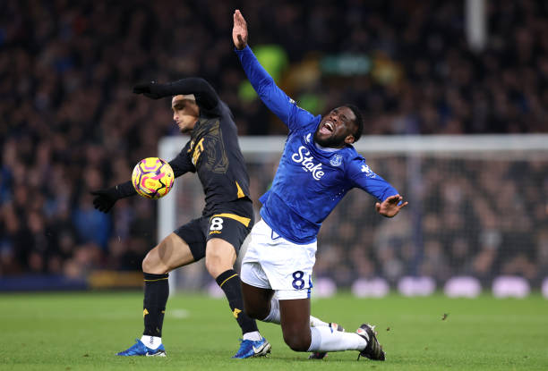 維京戰(zhàn)吼響徹歐洲：盤點(diǎn)冰島足球國(guó)家隊(duì)的歷史最佳戰(zhàn)績(jī)