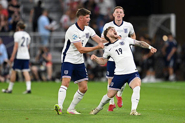 蓋德穆勒的技術(shù)特點(diǎn)：他的射門(mén)和跑位有何獨(dú)特之處？