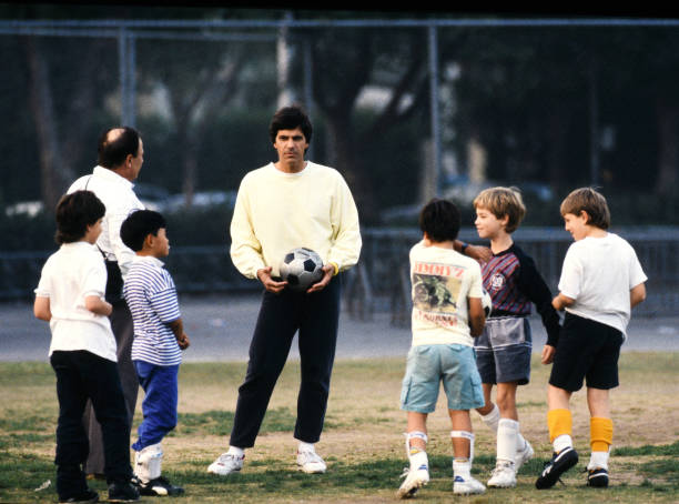 歐國(guó)聯(lián)精彩對(duì)決！免費(fèi)高清直播平臺(tái)大匯總