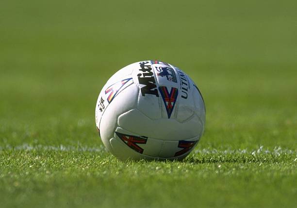 從經(jīng)典案例看點(diǎn)球補(bǔ)射：規(guī)則解讀與實(shí)戰(zhàn)應(yīng)用