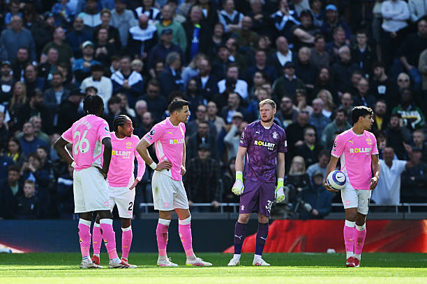 拜仁領(lǐng)跑！德甲奪冠次數(shù)TOP10球隊盤點