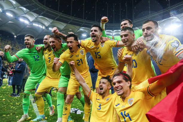 歐冠最新積分榜：實(shí)時(shí)比分影響排名，誰(shuí)能晉級(jí)16強(qiáng)？