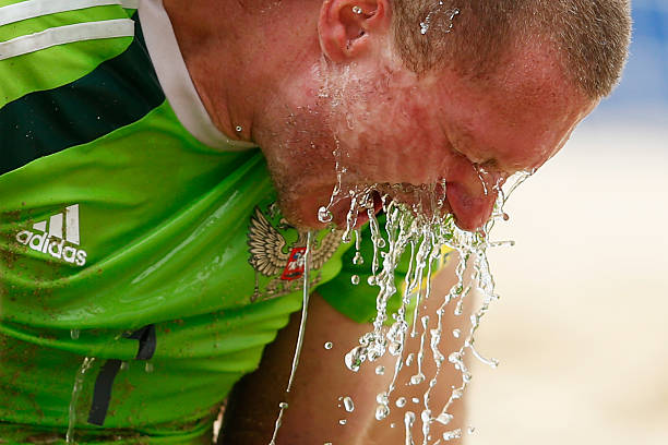 梅西簡筆畫分解教學：從頭到腳的繪畫技巧