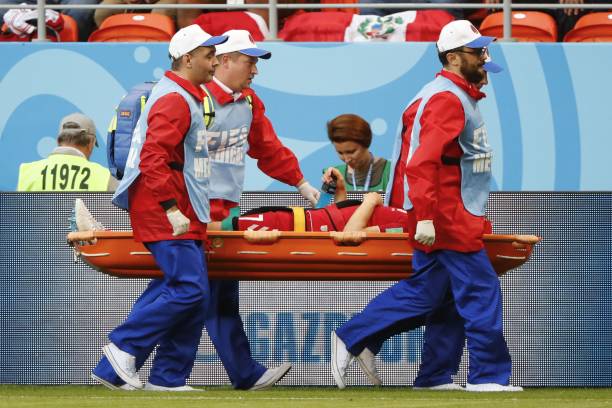 球門球是什么意思？足球規(guī)則中的關(guān)鍵術(shù)語解析