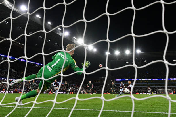 球迷熱議：歐冠外卡是創(chuàng)新還是破壞競技公平？