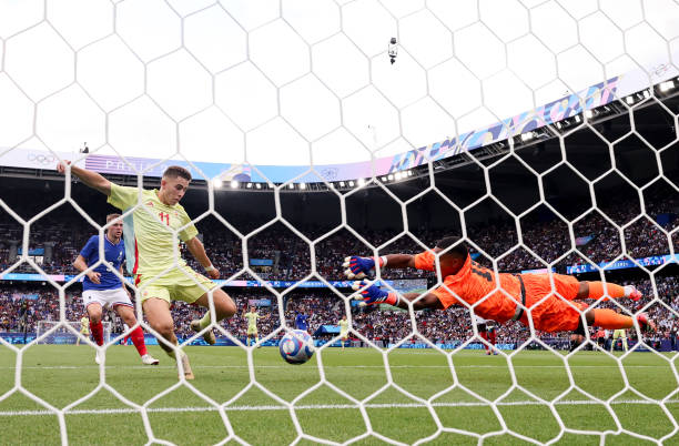 歐冠聯(lián)賽的起源：1955年為何成為關(guān)鍵年份？