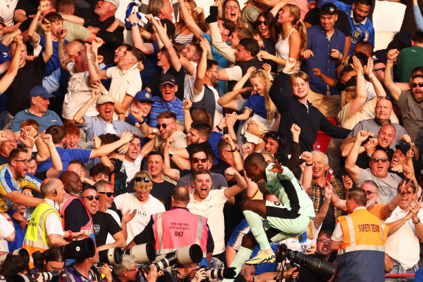 輝哥視頻預(yù)測(cè)明日賽果！你覺得準(zhǔn)不準(zhǔn)？看完來(lái)辯！