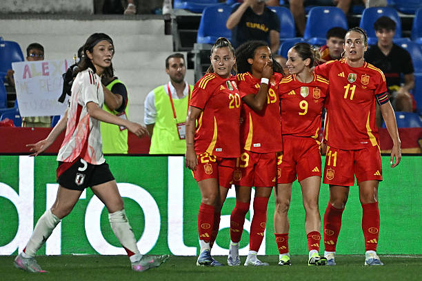 從巴黎到曼城：姆巴佩和德布勞內(nèi)的豪門核心之路