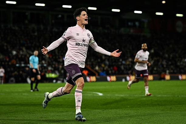 從伯納烏到教練席：齊達內的皇馬情緣