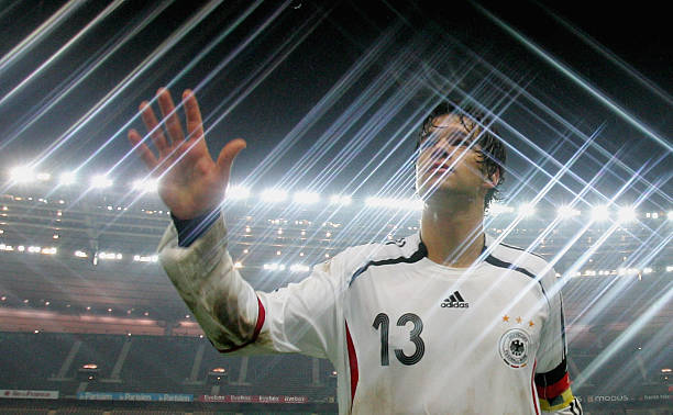 C羅職業(yè)生涯盤點：從曼聯(lián)到沙特，他如今效力哪支球隊？