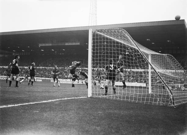 誰(shuí)更快？姆巴佩與羅納爾多的速度數(shù)據(jù)全面解析