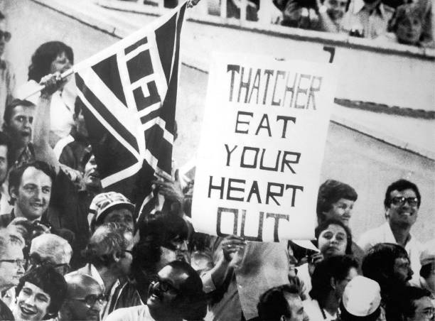 聚焦巴黎奧運(yùn)會(huì)：羽毛球場地設(shè)施與觀眾體驗(yàn)前瞻