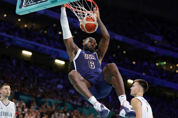 全球視野下的2008奧運(yùn)會(huì)會(huì)標(biāo)設(shè)計(jì)與傳播