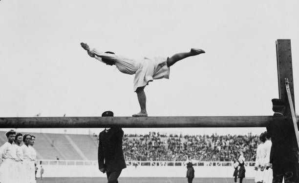 蘇炳添奧運會百米最好成績是多少秒？