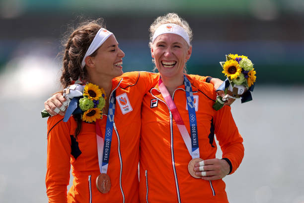 中國女排奧運(yùn)奪冠年份及對手分析