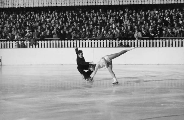 奧運(yùn)吉祥物簡(jiǎn)筆畫步驟分解：適合各年齡段的繪畫指南