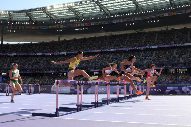 跳水女雙10米臺決賽直播頻道指南：鎖定哪一臺？