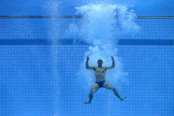 揭秘博爾特100米世界紀錄：步數(shù)與速度的完美結(jié)合