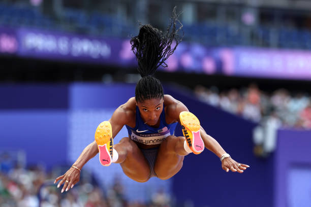 從奧運冠軍到娛樂圈：田亮退役的真實原因探析