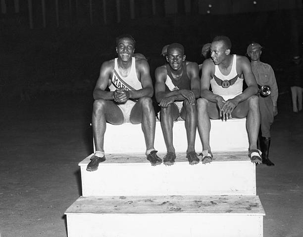 從生理學(xué)角度分析：400米為何屬于中長跑范疇？