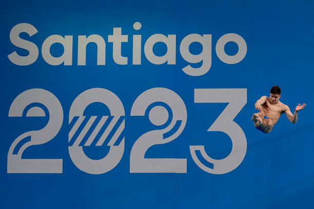 中國(guó)跳水隊(duì)再添一金，女雙10米臺(tái)奪冠視頻